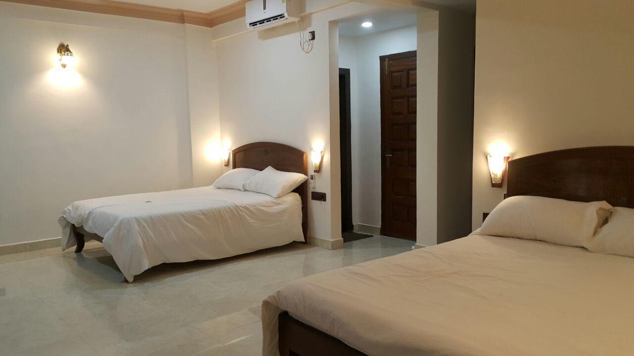 Hotel Murud Marina Exterior foto